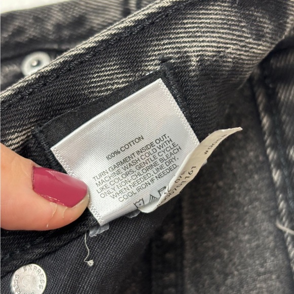 NWT Express Black 90s Mid Rise Ankle Boot Distressed Jeans Sz 0R - Picture 8 of 8